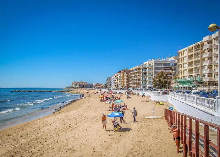 2 Bedroom Stunning In Apartament Torrevieja